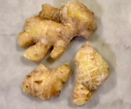 Gừng gọt vỏ cấp đông 