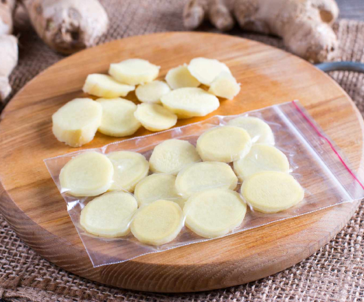 Gừng gọt vỏ cấp đông 