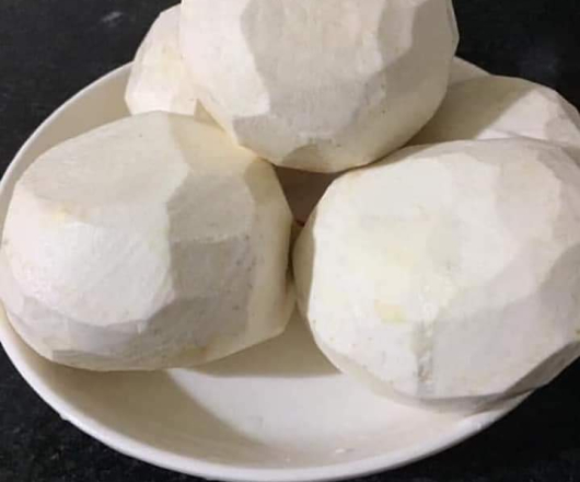 Khoai sọ gọt sẵn đông lạnh